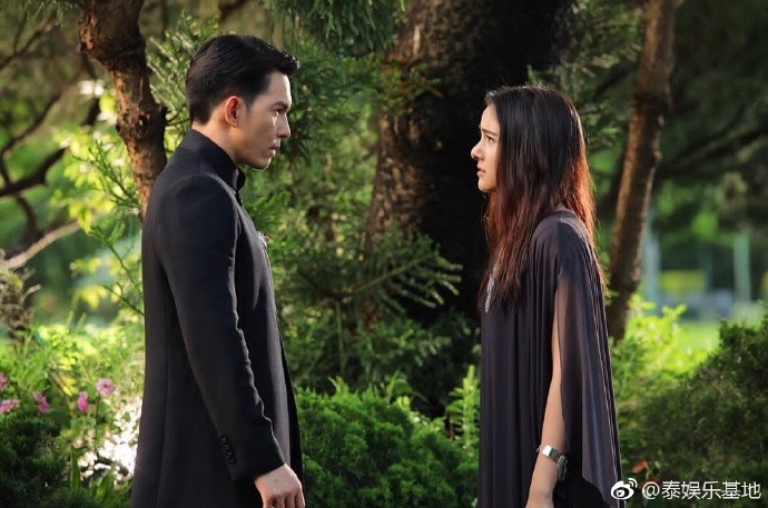 preem阿提查春那侬boypakorn主演的娜迦之火拍摄图