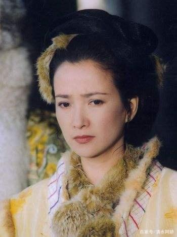 应该说,包惜弱个人从各个方面都高于李萍,二个孩子的起点她也高于李萍